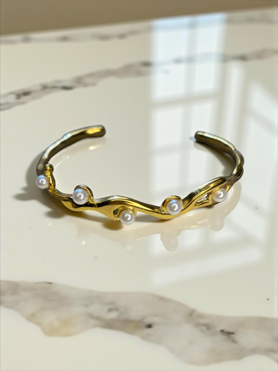 Moonlit Pearl Cuff