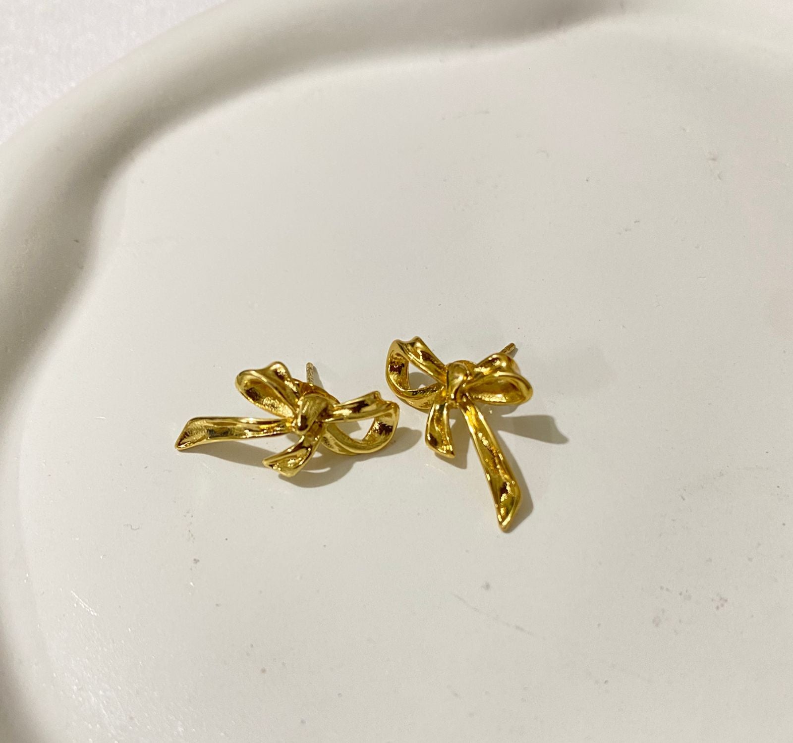 Golden Muse Bow Knot Gold Stud Earrings