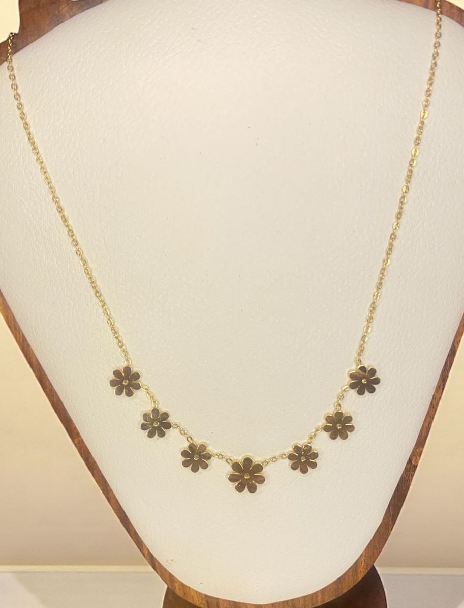 Daisy Dreams Necklace